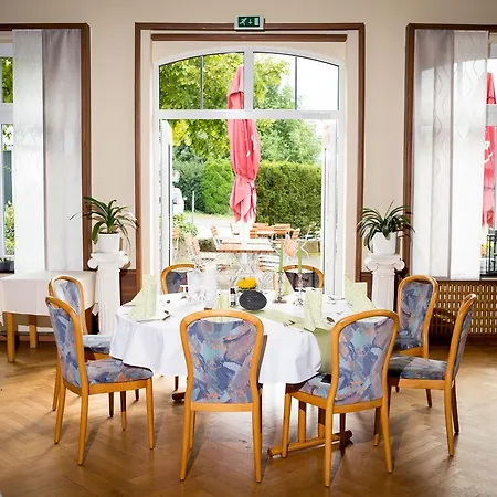 Gasthof-hotel Harth فولدا