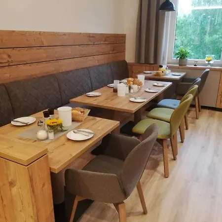 Отель Gasthof-hotel Harth